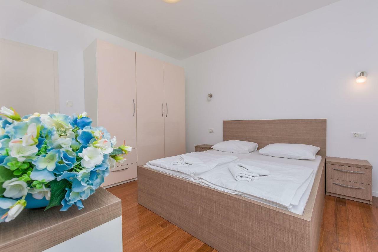 Apartments Villa Aquamarine Duće Екстериор снимка