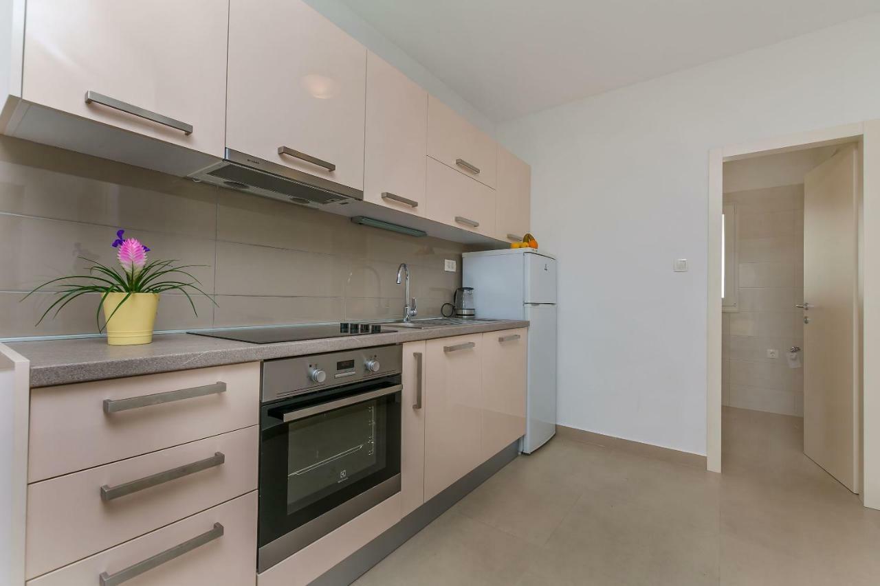 Apartments Villa Aquamarine Duće Екстериор снимка