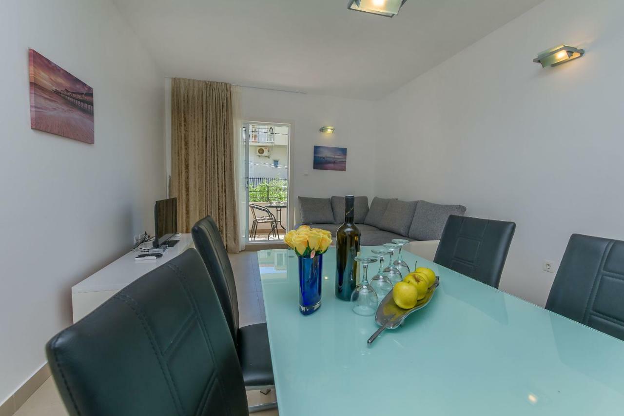 Apartments Villa Aquamarine Duće Екстериор снимка