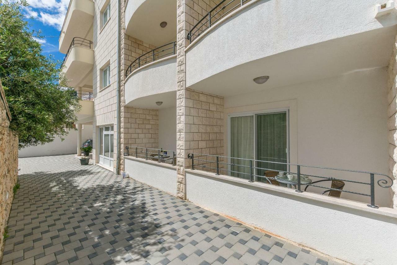 Apartments Villa Aquamarine Duće Екстериор снимка