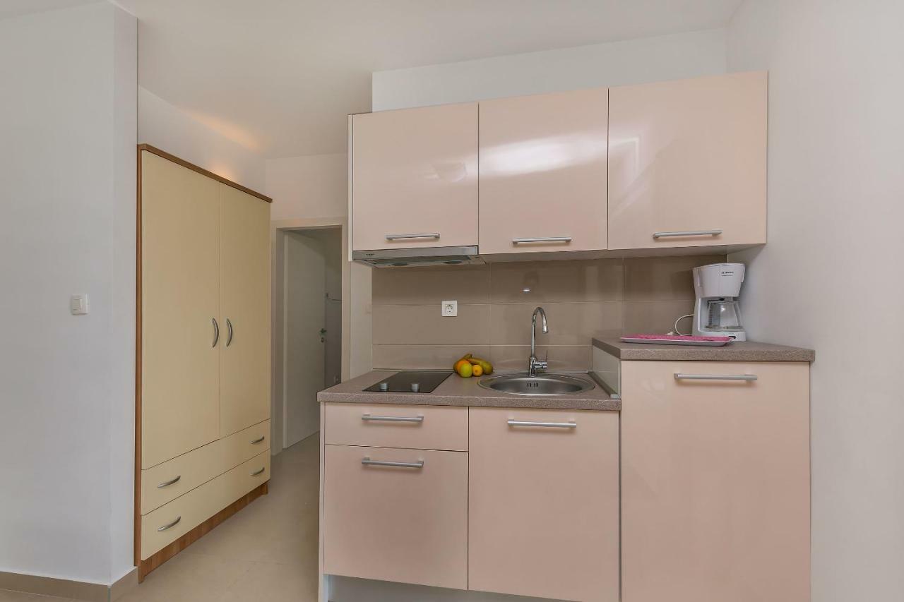 Apartments Villa Aquamarine Duće Екстериор снимка